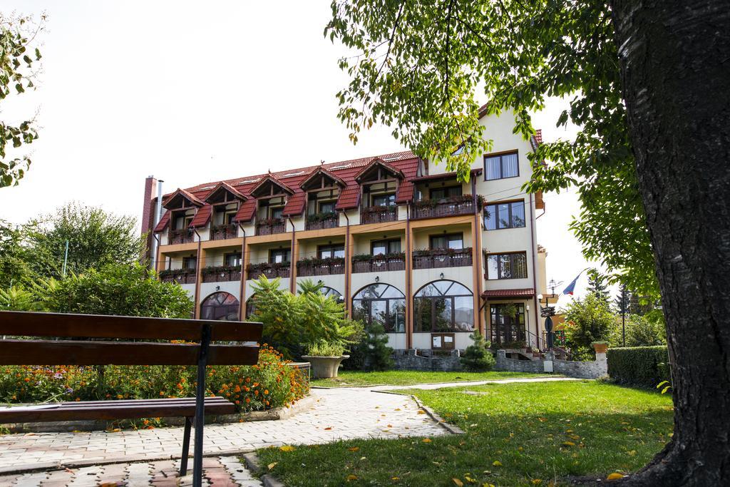 Pensiunea Siva Horezu Exterior photo